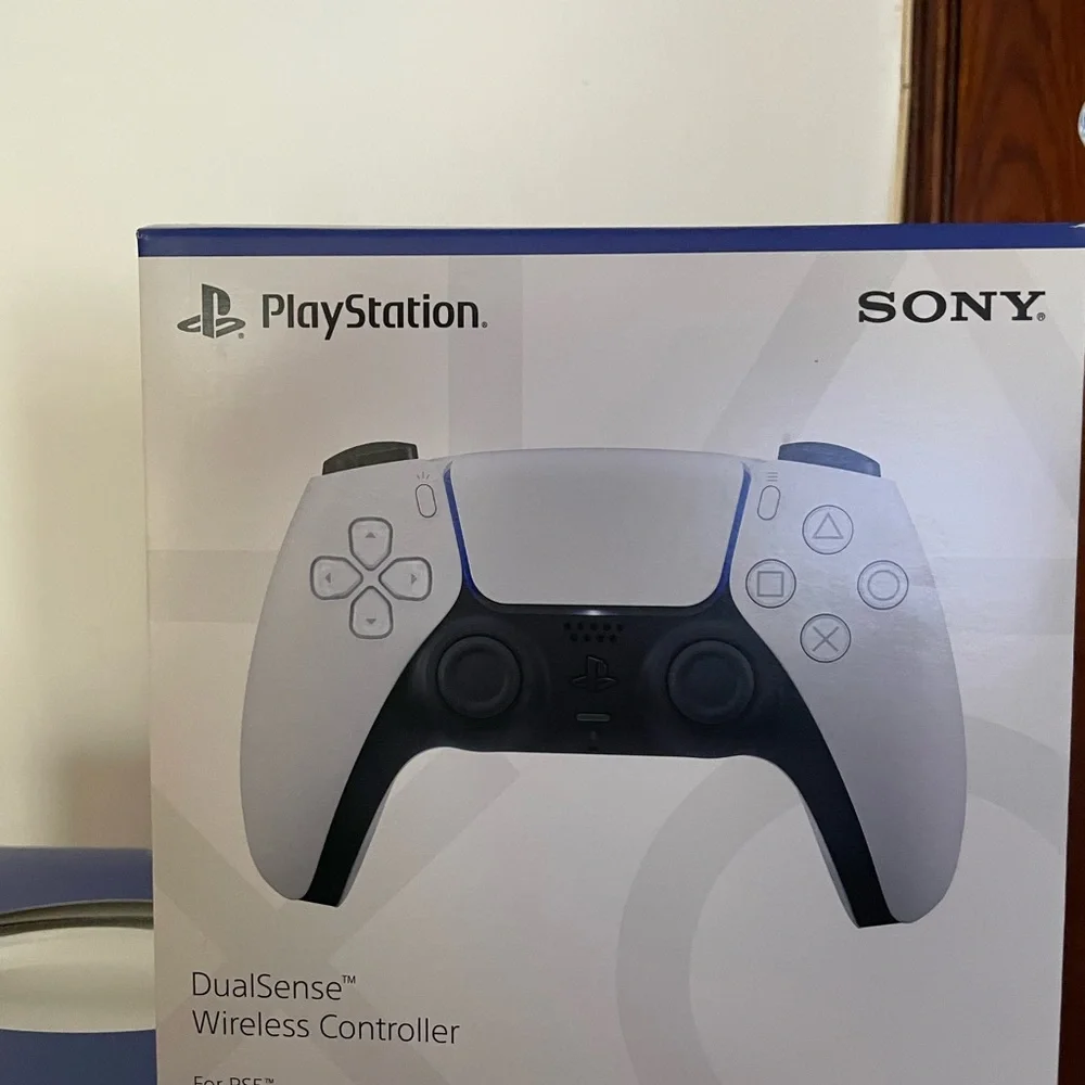 Sony PlayStation DualSense Wireless Controller - White